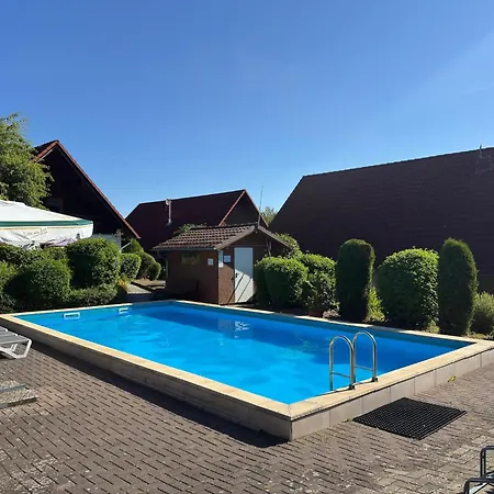 In Germany With Garden Terrace 아파트 Bredenborn