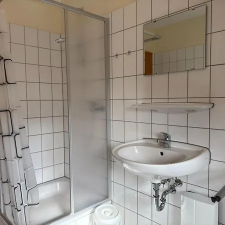Appartement Spacious apartment with oven, located in the green Bruchttal Bredenborn