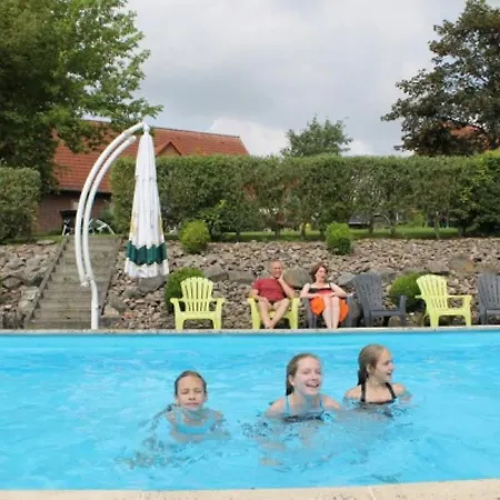 In Germany With Garden Terrace Apartament Bredenborn